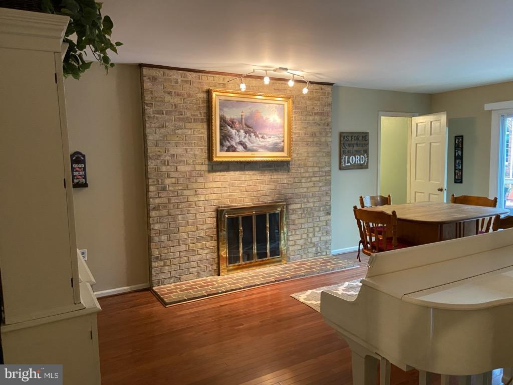Primary Photo - 2571 Wild Olive Ct