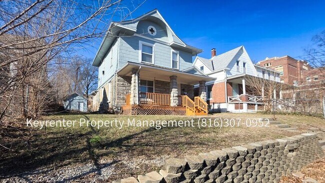 Building Photo - 142 N Bellaire Ave