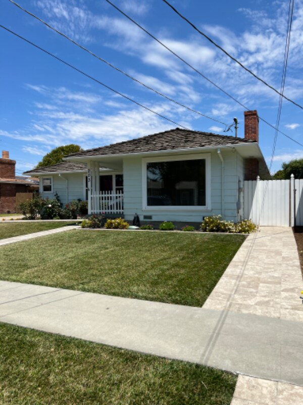 Building Photo - 203 San Miguel Ave