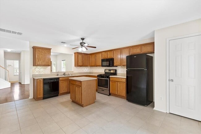 Building Photo - 1910 Prairie Rock Way