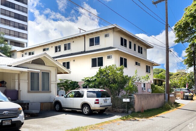 Building Photo - 1520-1522 Enos Ln