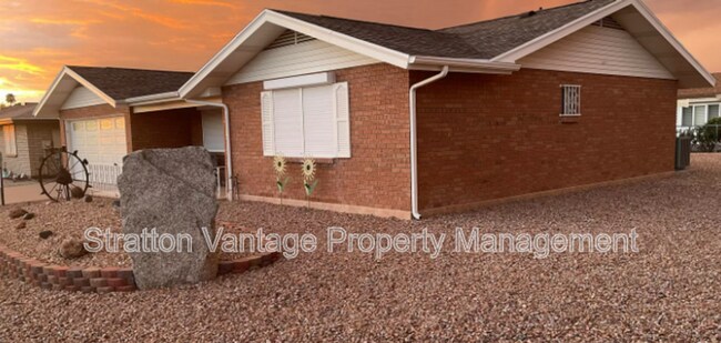 Foto del edificio - 5028 E Flossmoor Ave