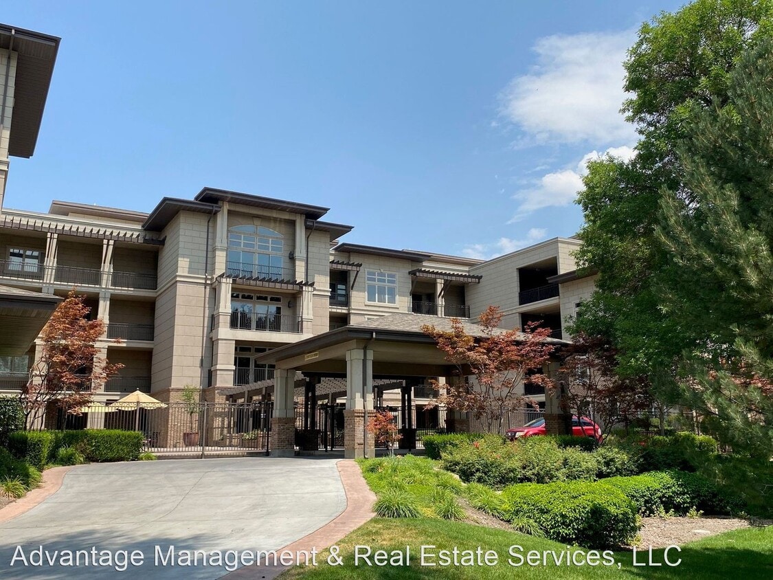 2 br, 2 bath House - 222 W 2280 N Unit 111 - 2 br, 2 bath House - 222 W 2280 N  Unit 111