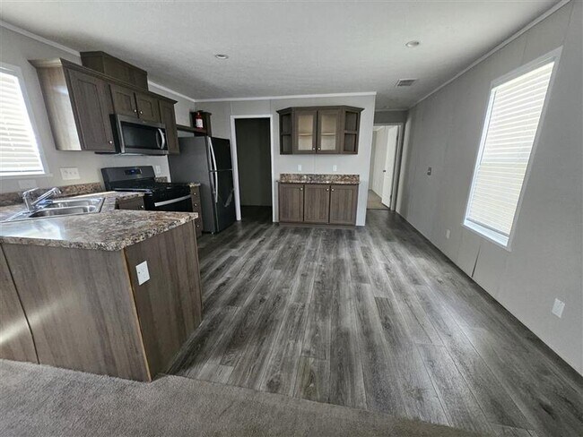 Foto del edificio - 260 Bay Port Cir