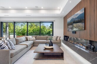 Building Photo - 2505 Edgemont Blvd