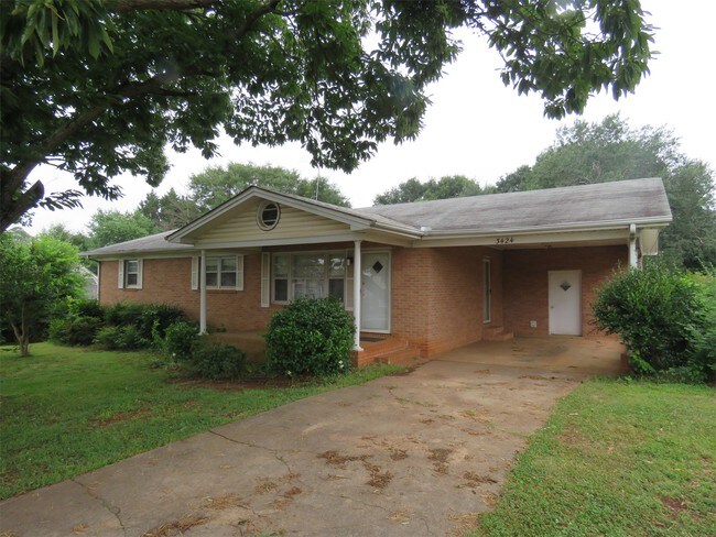 3424 Brushy Creek Rd, Greer, SC 29650 House for Rent in