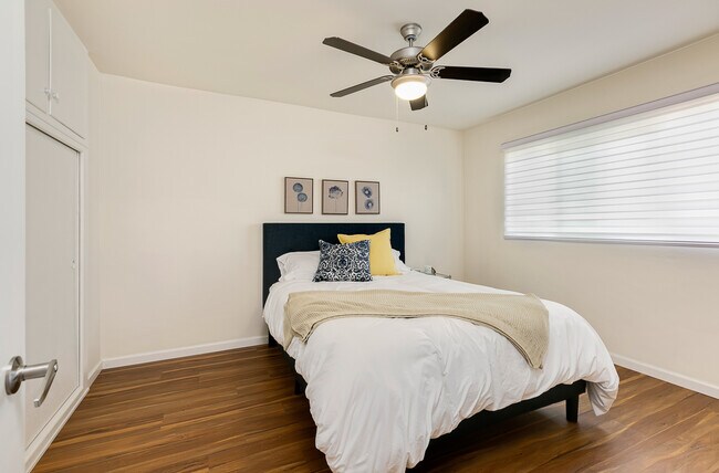 Foto del edificio - 303 N Oakland Ave