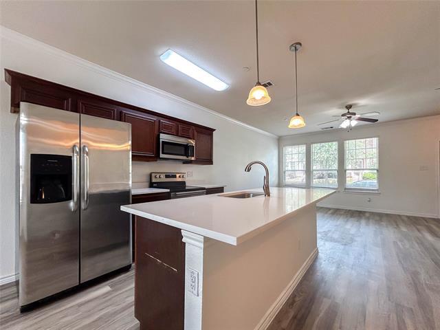 Building Photo - 5508 Dolores Pl