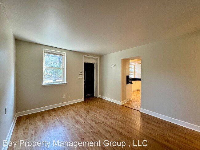 Building Photo - 4 br, 2 bath House - 208 Otterbein St