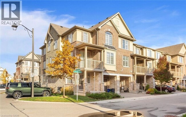 Building Photo - 377 Cranbrook Common