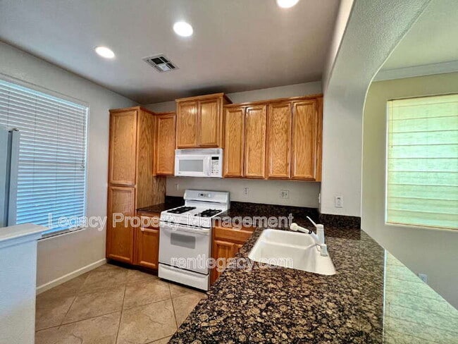 Photo - 1843 Dawnelle Way House