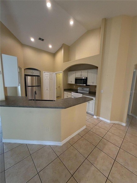 Foto del edificio - 11 White Oak Ln
