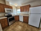 Primary Photo - 19237 Cedar Crest Ct