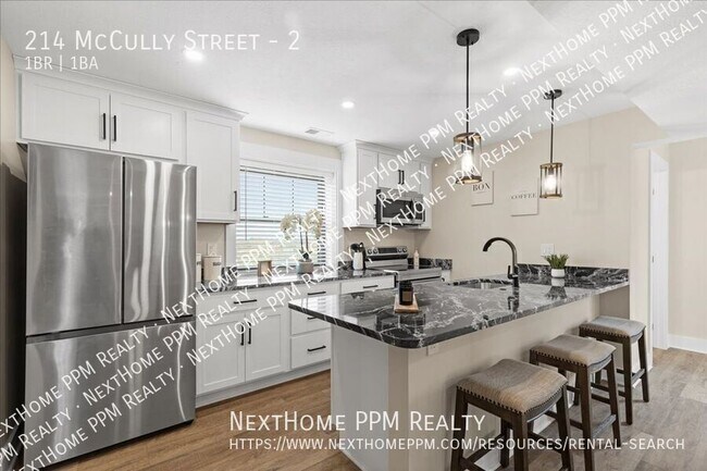 Foto del edificio - 214 McCully St