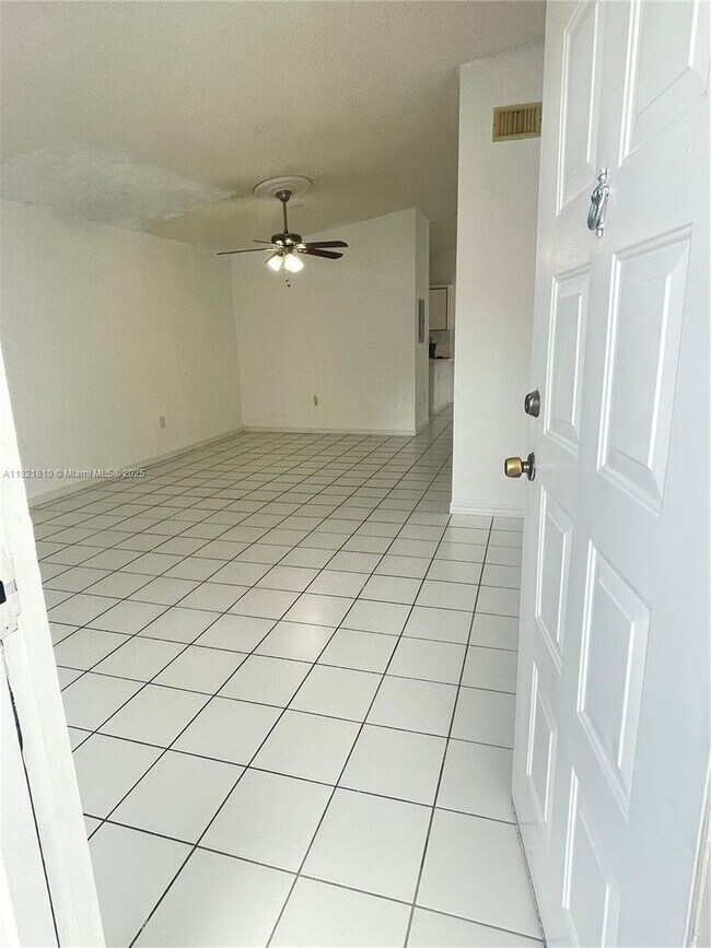 Foto del edificio - 7655 SW 153rd Ct
