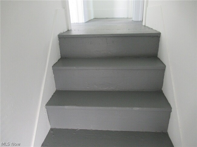 Building Photo - 67 Woodrow Ave