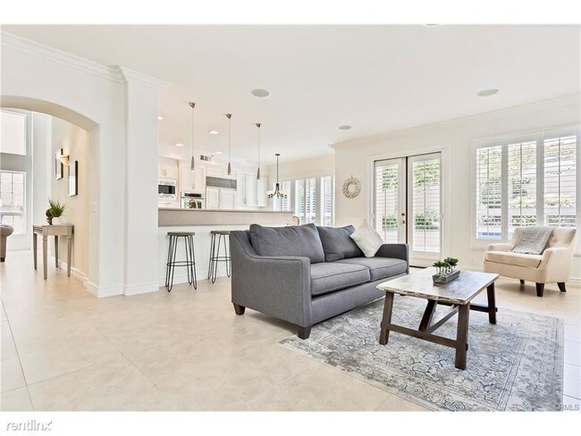 Building Photo - 9 Briercliff