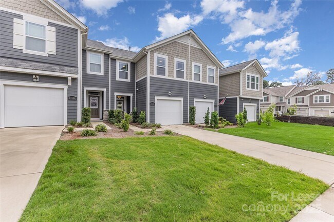 Foto del edificio - 17112 Carolina Hickory Dr