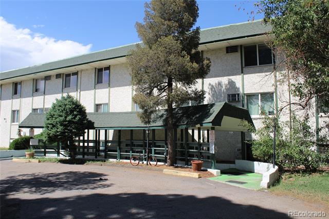 Foto del edificio - 8822 E Florida Ave