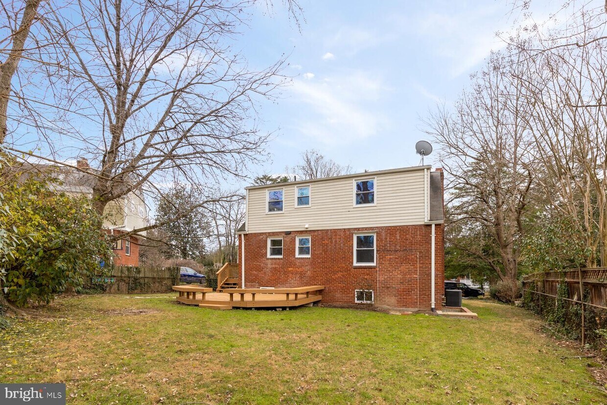 9513 Nowell Dr, Bethesda, MD 20817 House Rental in Bethesda, MD