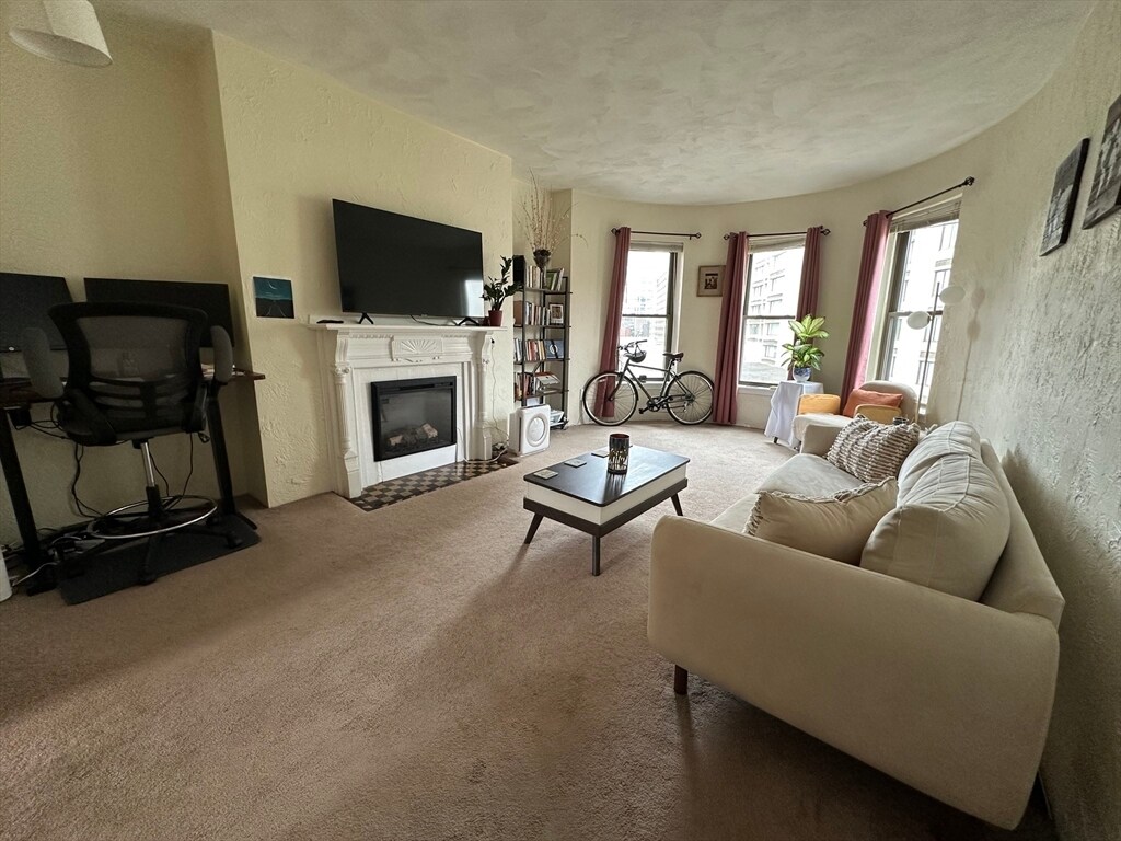 Foto principal - 14 Westland Ave