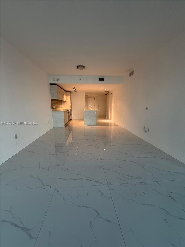 Photo - 650 NE 32nd St Apartment