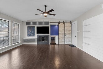 Building Photo - 5001 Lamonte Ln