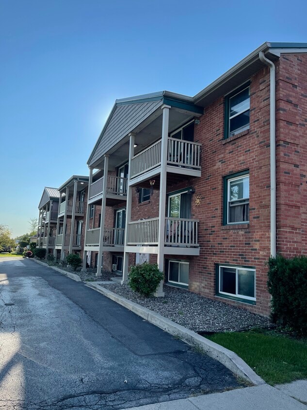 Autumn Terrace Apartments in Tonawanda, NY