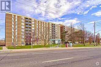 Building Photo - 2825-2825 Islington Ave
