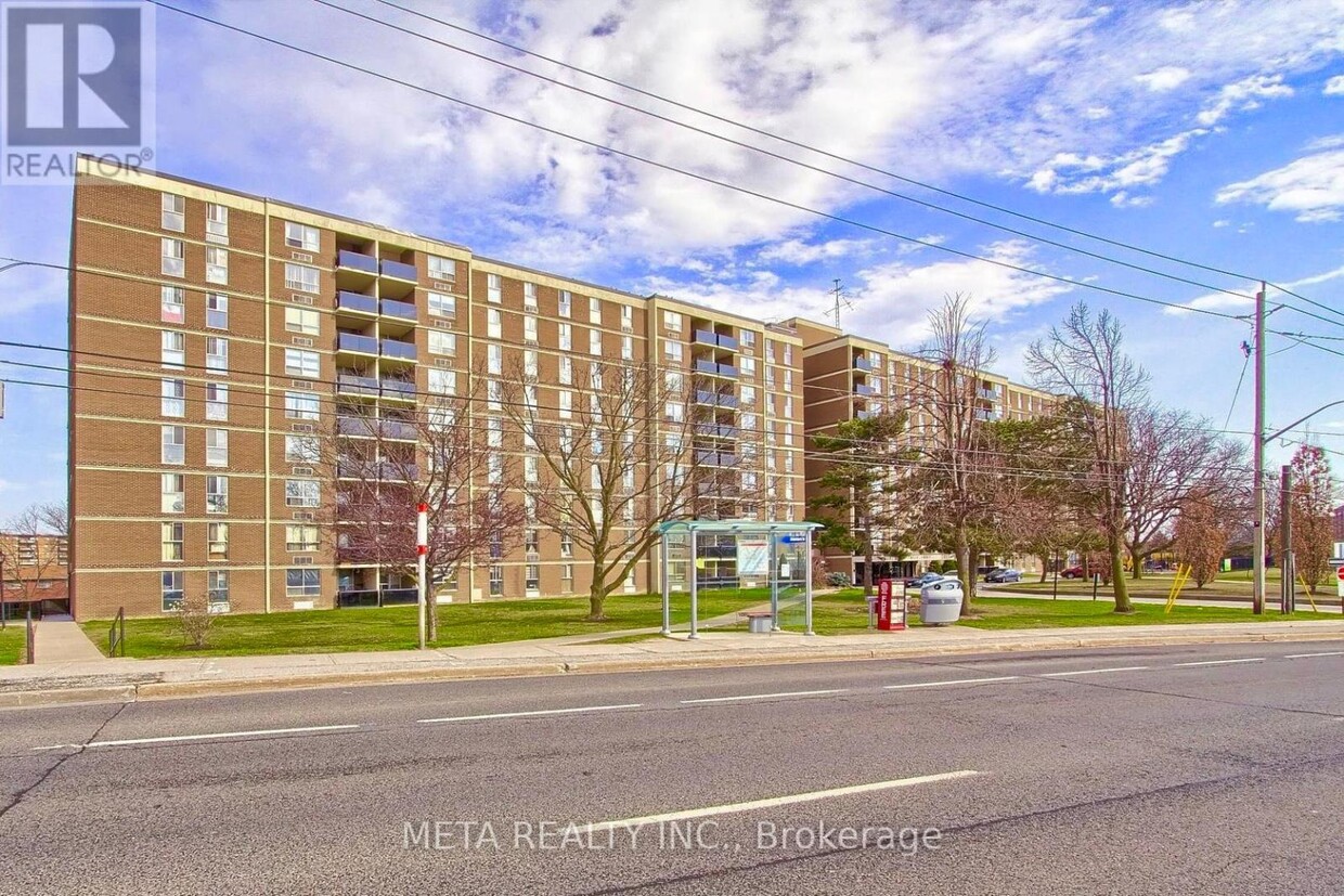 Photo principale - 2825-2825 Islington Ave