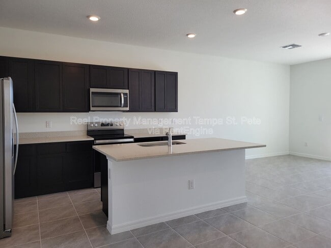 Building Photo - 31364 Midnight Sun Wy