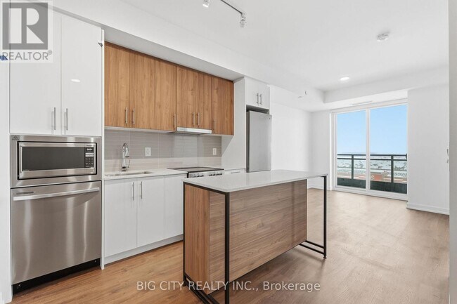 Photo du bâtiment - 9763 Markham Rd