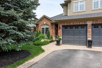 Building Photo - 620 Sandcherry Dr