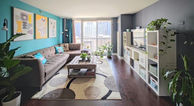 Foto del edificio - 545 N Dearborn St