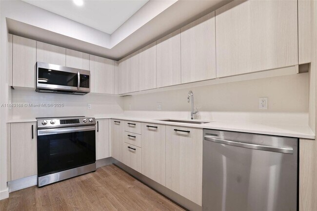 Foto del edificio - 1500 Bay Rd