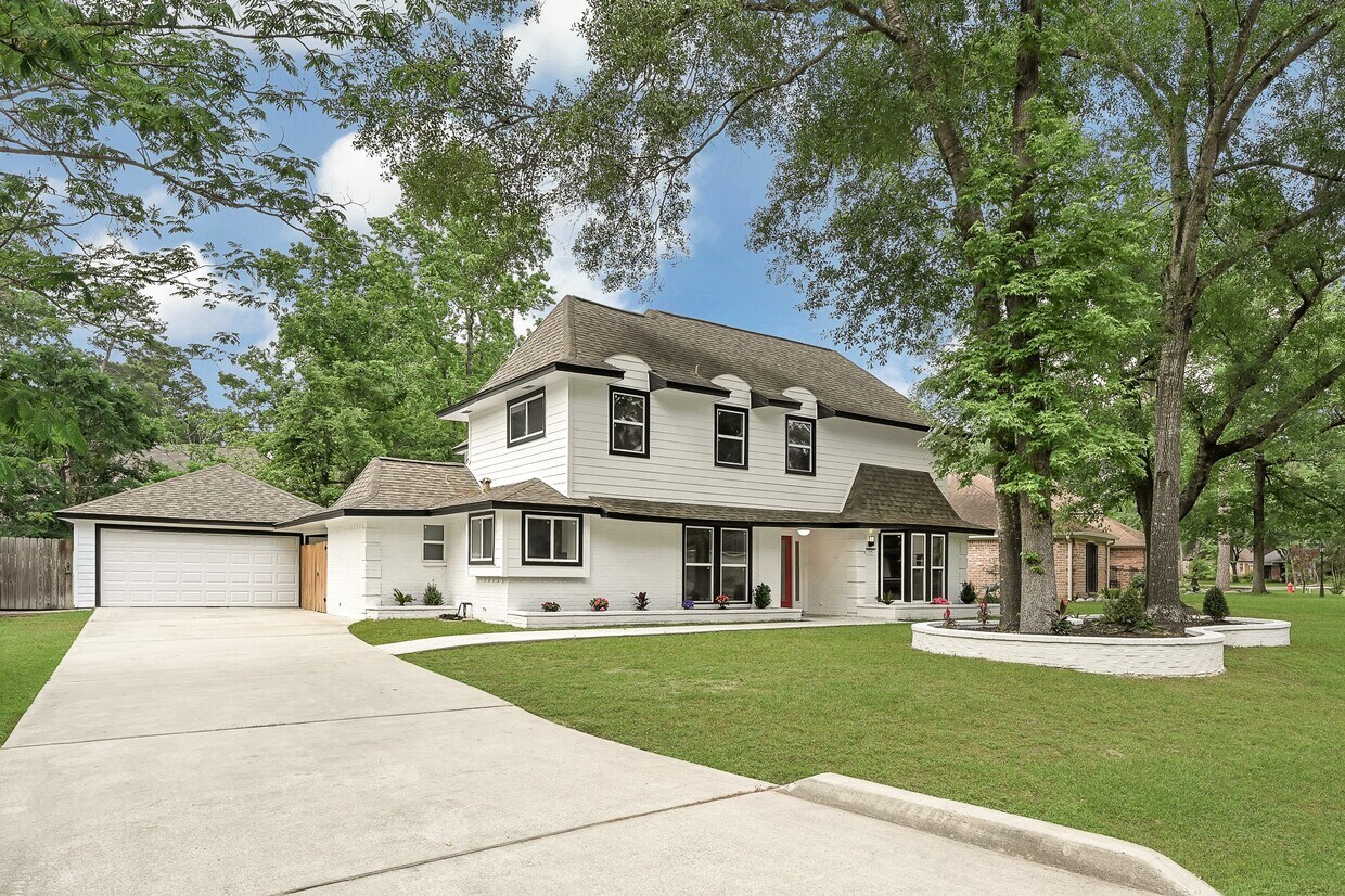 Foto principal - 725 Talmalge Hall Dr