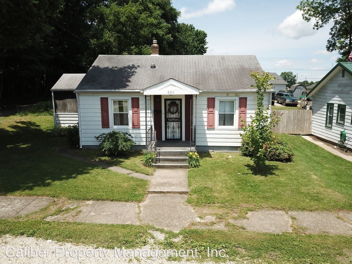 820 Woodland Dr, Connersville, IN 47331 House Rental in Connersville