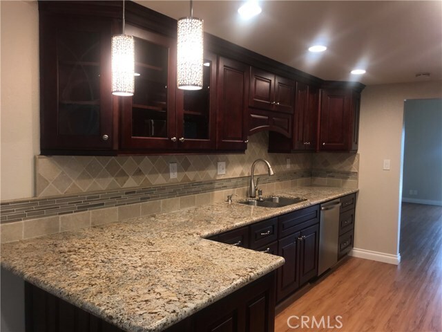 Foto del edificio - 3640 Vista Glen Cir