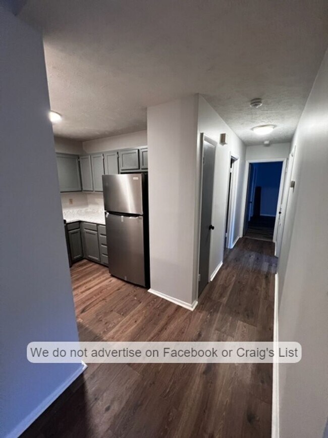 Building Photo - Briarcliffe- Tryon Drive