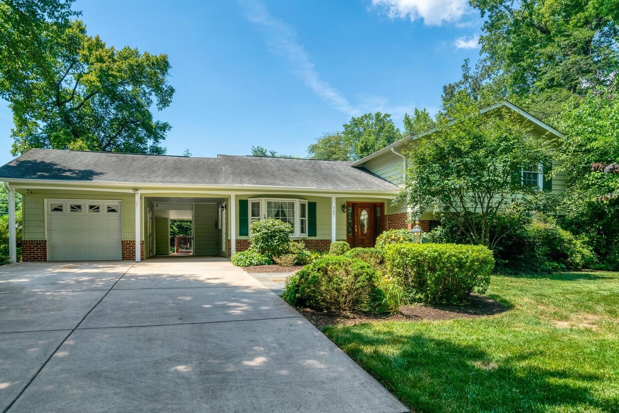 Photo - 4601 Wood Dr (Alexandria, VA)