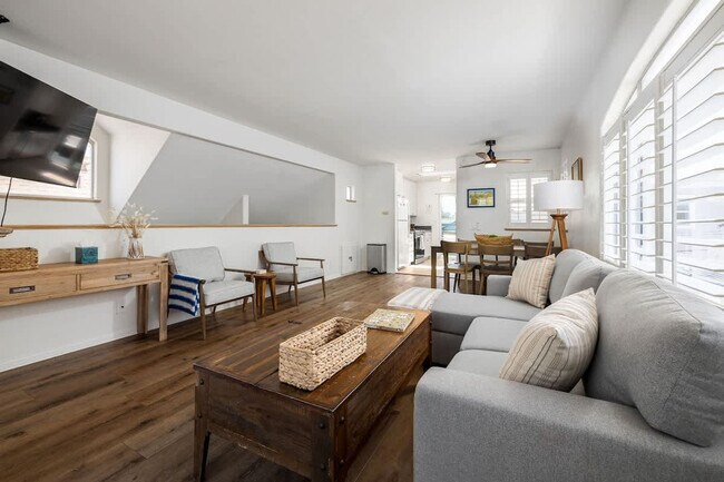 Foto del edificio - 714 Isthmus Ct