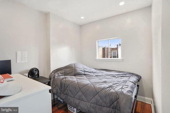 Foto del edificio - 2031 S Beechwood St