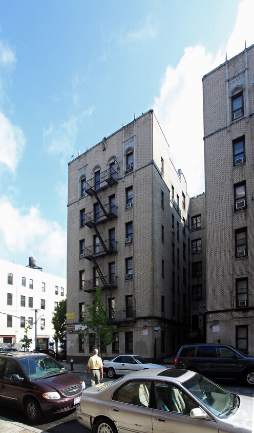 Foto del edificio - 619-621 W 176th St