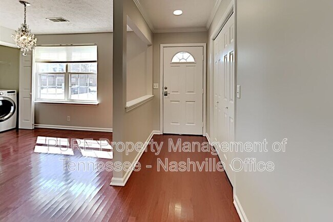 Foto del edificio - 2120 Lebanon Pike