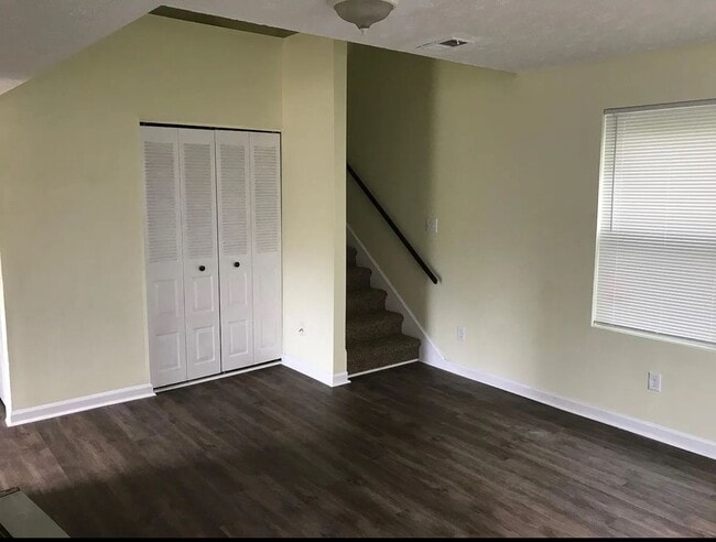Foto del edificio - 1757 Prairie Cir