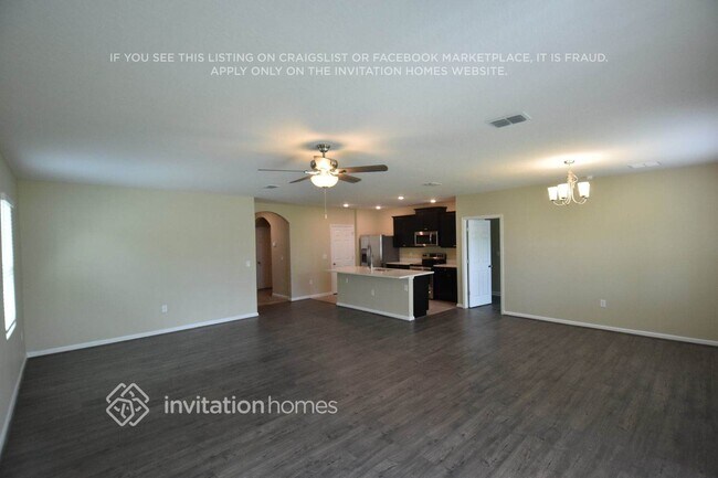 Foto del edificio - 4414 Magenta Isles Dr
