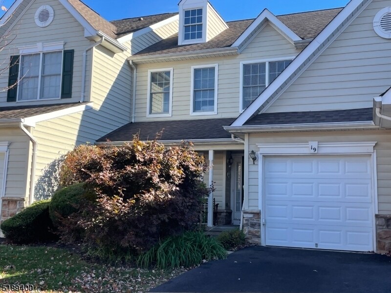 19 Patriot Hill Dr, Bernards, NJ 07920 Townhouse for Rent in Bernards