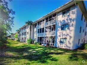 Building Photo - 7823 Regal Heron Cir