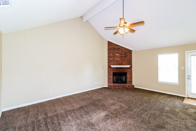 Foto del edificio - 3650 Dawnridge Cove