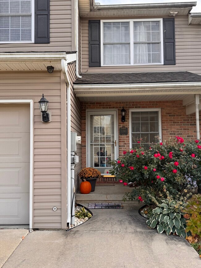 Foto del edificio - 1390 Mohr Cir